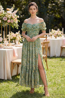 Laden Sie das Bild in den Galerie-Viewer, Staubiges grünes, gerafftes Puffärmel Blumenmuster A-Linie Maxikleid mit Schlitz