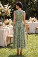 Laden Sie das Bild in den Galerie-Viewer, Staubiges grünes gerafftes V-Ausschnitt mit Blumen A-Linie Midi-Kleid mit Schleife