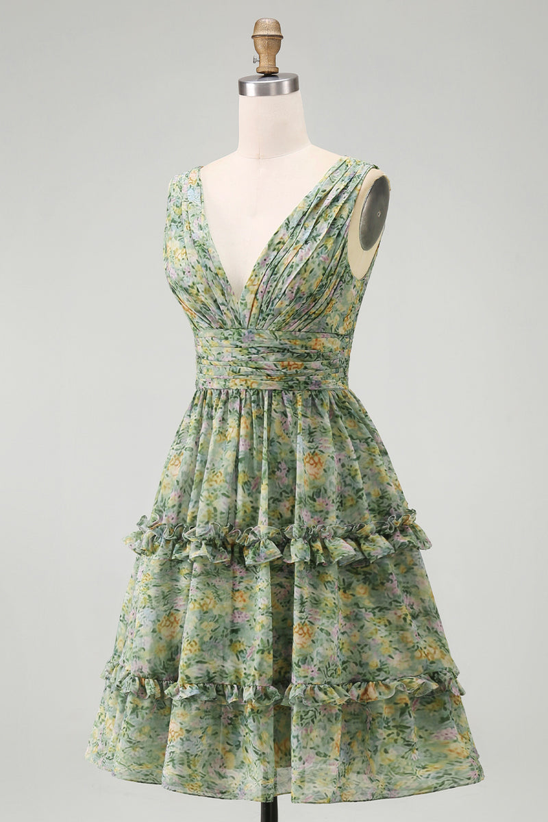 Laden Sie das Bild in den Galerie-Viewer, Staubiges grünes gerafftes V-Ausschnitt-Midi-Kleid mit Rüschen