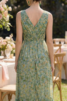 Laden Sie das Bild in den Galerie-Viewer, Staubiges grünes V-Hals-Hemd, hoch, niedriges Blumenkleid mit Rüschen