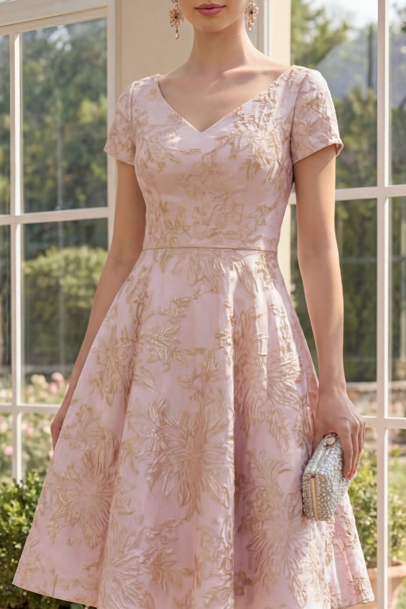 Laden Sie das Bild in den Galerie-Viewer, Blush-A-Linie florales V-Ausschnitt Jacquard Midi-Kleid mit kurzen Ärmeln
