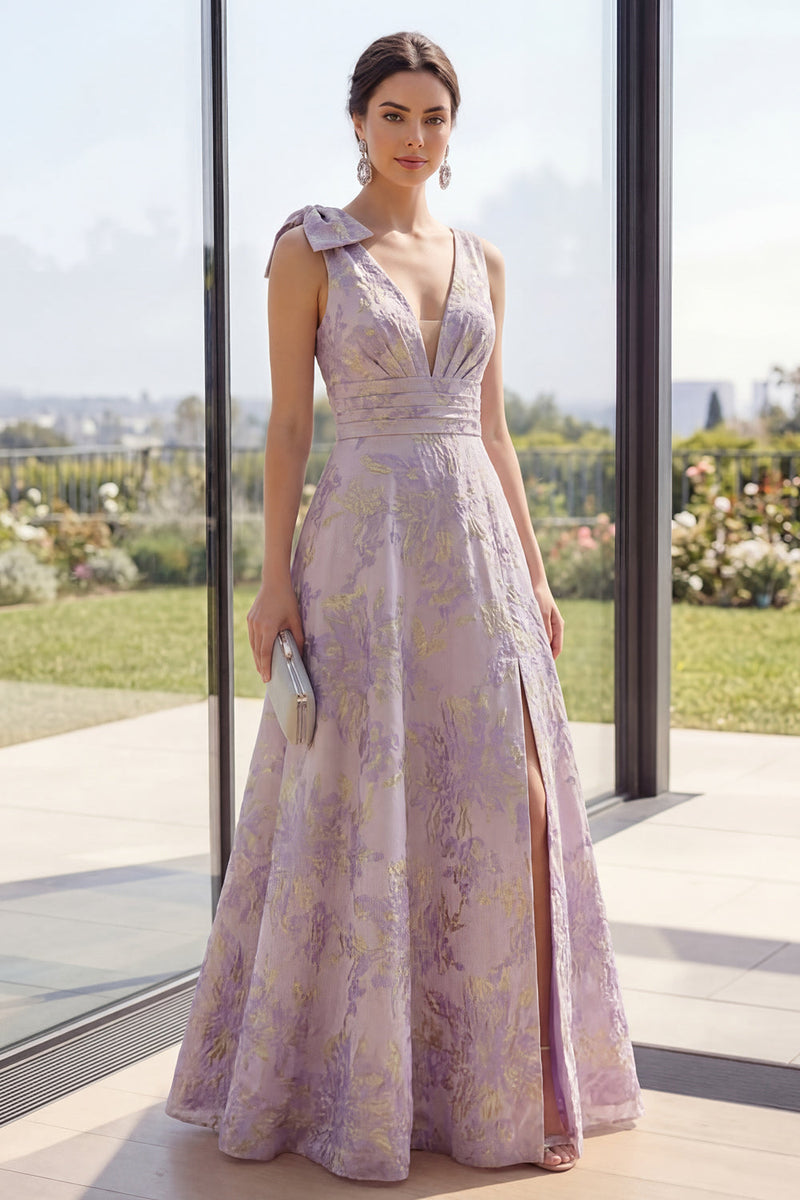 Laden Sie das Bild in den Galerie-Viewer, Staubiges lilafarbenes gerafftes Jacquard – ein V-Ausschnitt geblümtes Maxikleid mit Schlitz