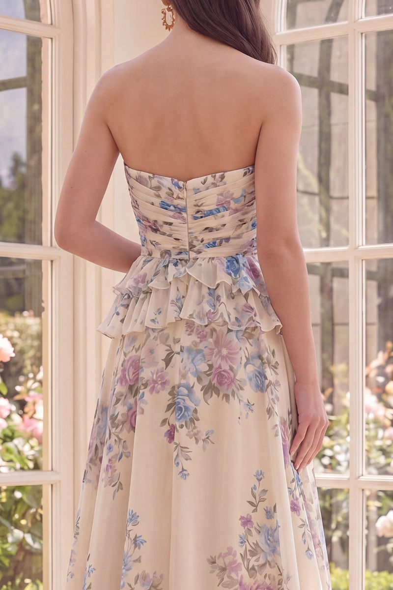 Laden Sie das Bild in den Galerie-Viewer, Baskisches Aprikosen-Aprikosen-Kleid mit Blumen und Rüschen