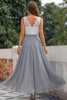 Graues V-Ausschnitt Hoch-niedriges Hochzeitsgast Kleid