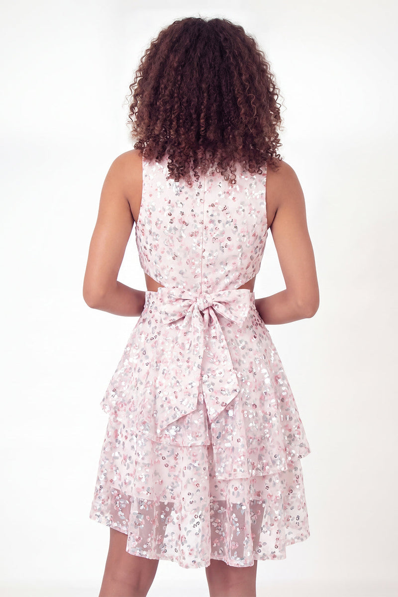Laden Sie das Bild in den Galerie-Viewer, Glitzerndes weißes pinkes A-Linien-Pailletten-Mini-Abschlusskleid mit Schleife