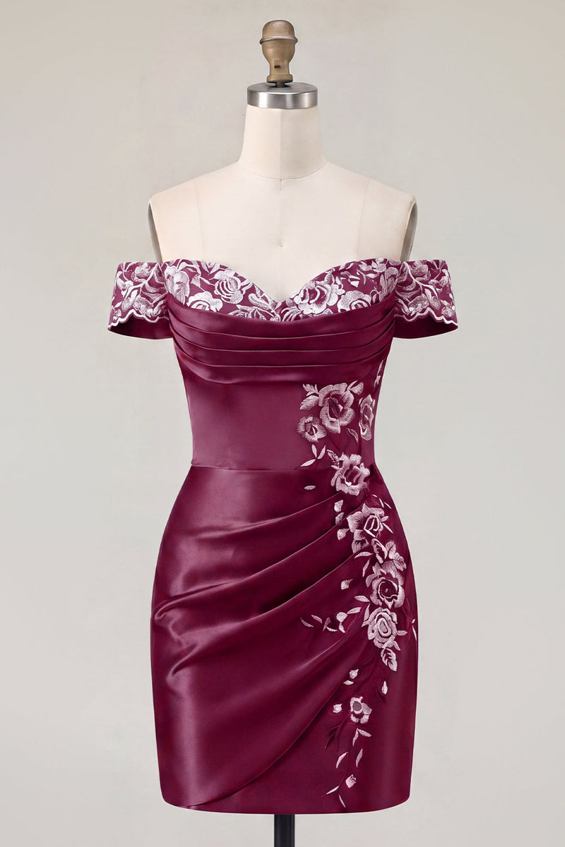 Laden Sie das Bild in den Galerie-Viewer, Schulterloses, marineblaues, gesticktes Satin-Bodycon-Bodycon-Homecoming-Kleid