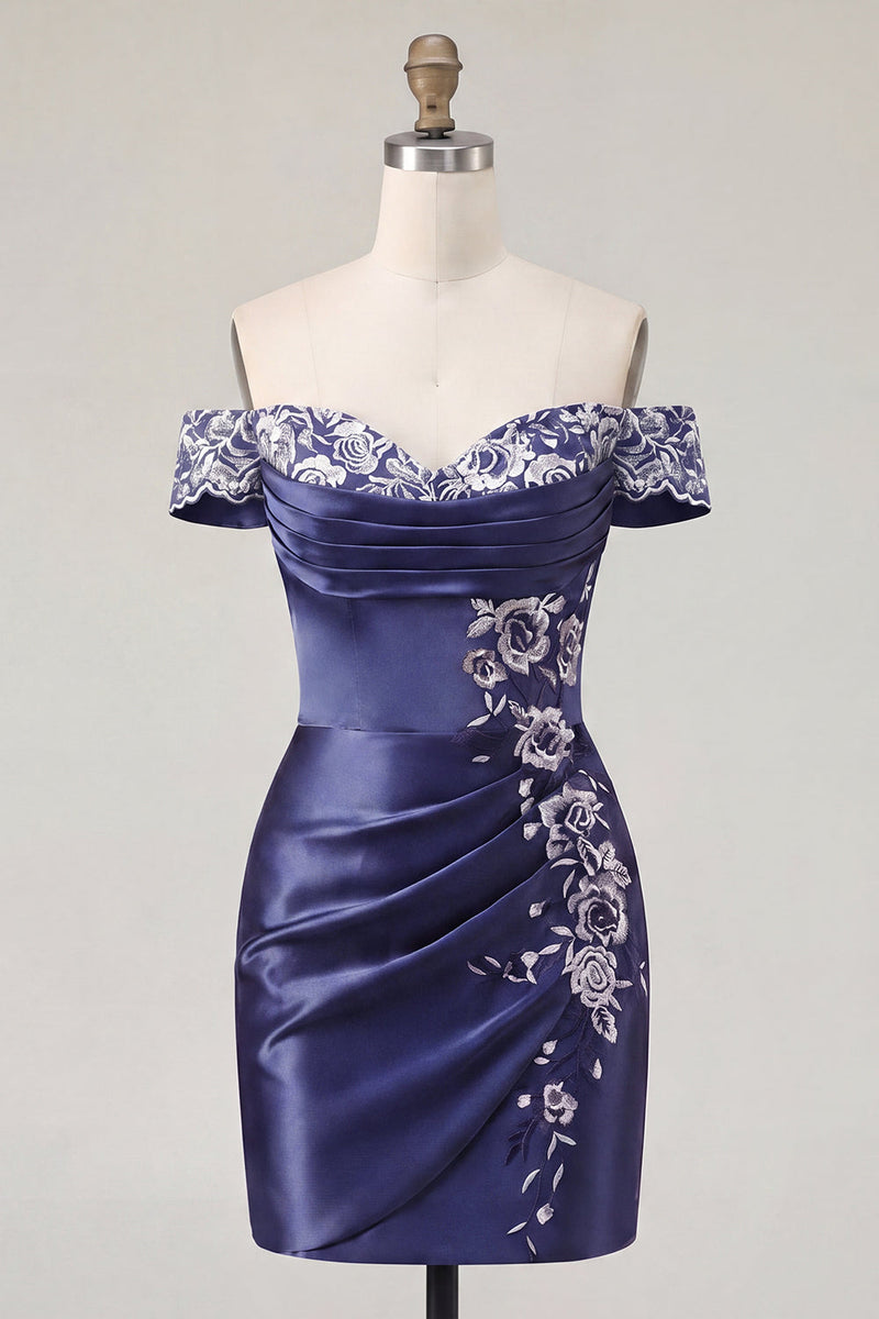 Laden Sie das Bild in den Galerie-Viewer, Schulterloses, marineblaues, gesticktes Satin-Bodycon-Bodycon-Homecoming-Kleid