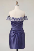 Laden Sie das Bild in den Galerie-Viewer, Schulterloses, marineblaues, gesticktes Satin-Bodycon-Bodycon-Homecoming-Kleid