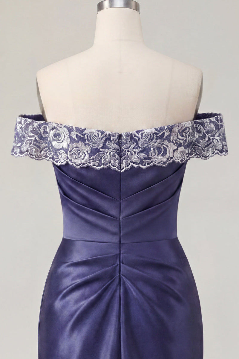 Laden Sie das Bild in den Galerie-Viewer, Schulterloses, marineblaues, gesticktes Satin-Bodycon-Bodycon-Homecoming-Kleid
