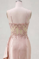 Laden Sie das Bild in den Galerie-Viewer, Champagne Bodycon Korsett mit gerafftem Perlen-Homecoming-Kleid mit Schärpe