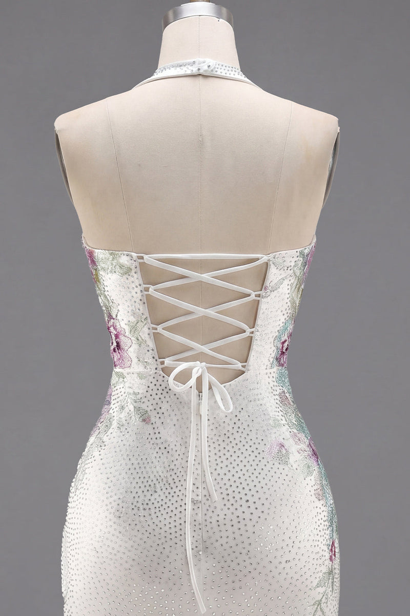 Laden Sie das Bild in den Galerie-Viewer, Weißes Neckholder-Bodycon-Blumen-Homecoming-Kleid mit Perlen