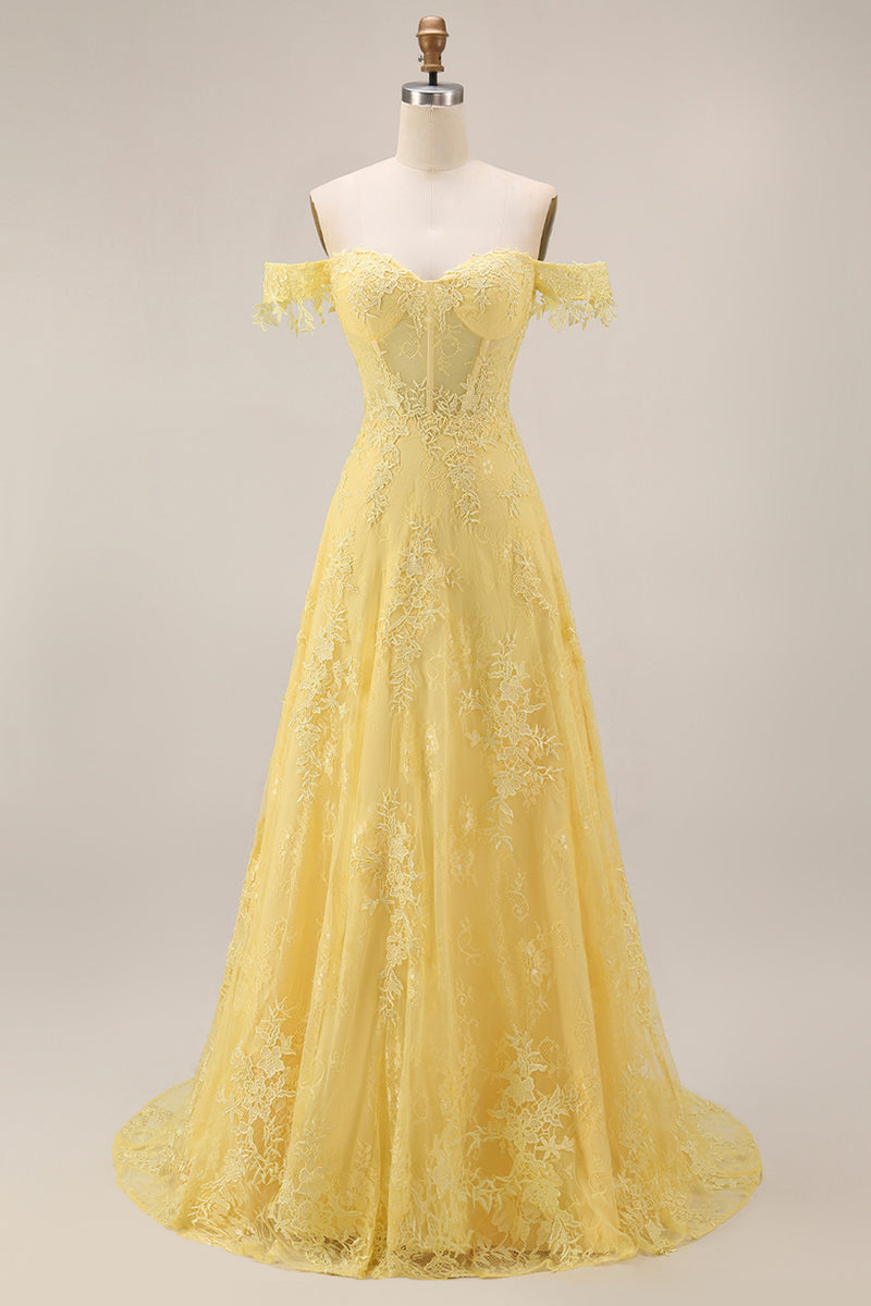 Laden Sie das Bild in den Galerie-Viewer, Off-the-shoulder gelbes Spitzen-Korsett-Applikationskleid mit langer Abschlussball-Appliquierung