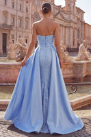 Laden Sie das Bild in den Galerie-Viewer, Blaues Satin-Meerjungfrauen-Sweetheart mit Falten, perlenverziertes langes Abschlussballkleid mit Perlenbestickung