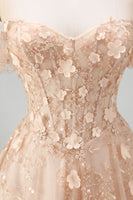 Laden Sie das Bild in den Galerie-Viewer, A-Linie Tüll Champagner Off-the-shoulder Korsett Langes Abschlussballkleid mit Applikationen