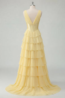 Buttergelbes Chiffon A-Line V-Ausschnitt-Korsett mit Stufen gerafftes Maxi-Kleid mit Schlitz
