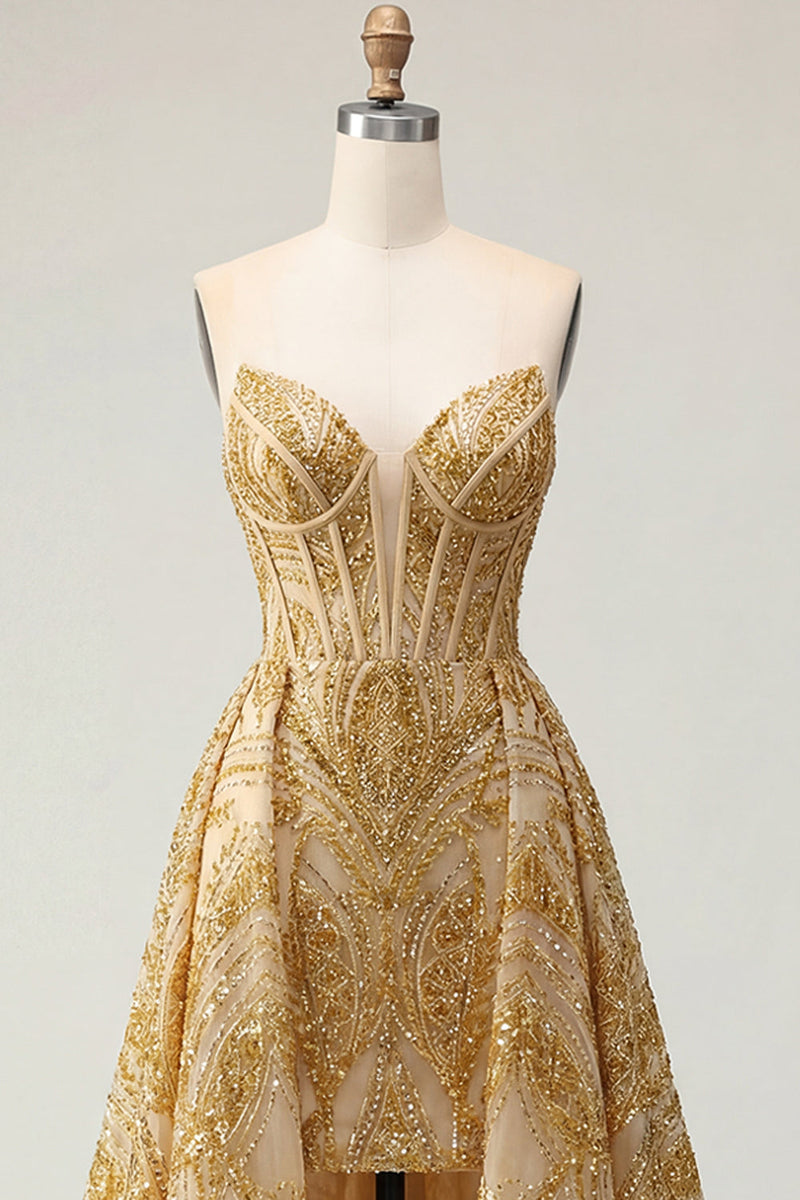 Laden Sie das Bild in den Galerie-Viewer, Glitzerndes goldenes Sweetheart Bodycon-Korsett, mit Perlen, Mini-Abschlussballkleid mit Rüschen Kapellenschleppe