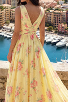Laden Sie das Bild in den Galerie-Viewer, Gelbes V-Ausschnitt mit gerafftem A-Linie floraler Abschlussballkleid mit Schlitz