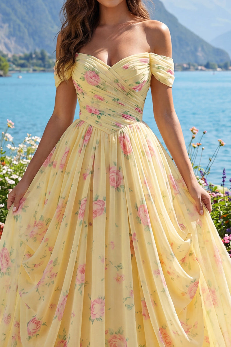 Laden Sie das Bild in den Galerie-Viewer, Gelbes Gerafftes Schulterfreies A-Linie Langes Geblümtes Abschlussballkleid