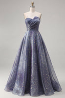 Laden Sie das Bild in den Galerie-Viewer, Elegantes, sternenbesetztes langes Abschlussballkleid mit einem skulpturalen, gerafften Oberteil und einem A-Linien-Rock