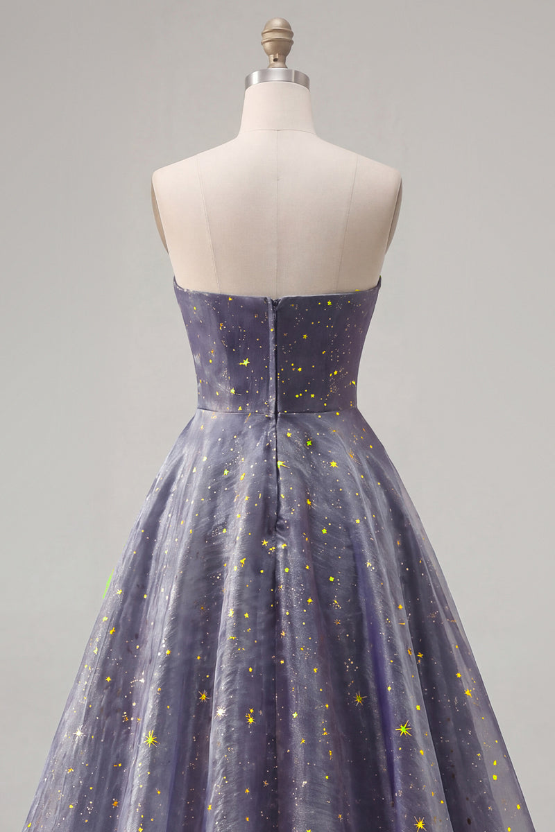 Laden Sie das Bild in den Galerie-Viewer, Elegantes, sternenbesetztes langes Abschlussballkleid mit einem skulpturalen, gerafften Oberteil und einem A-Linien-Rock