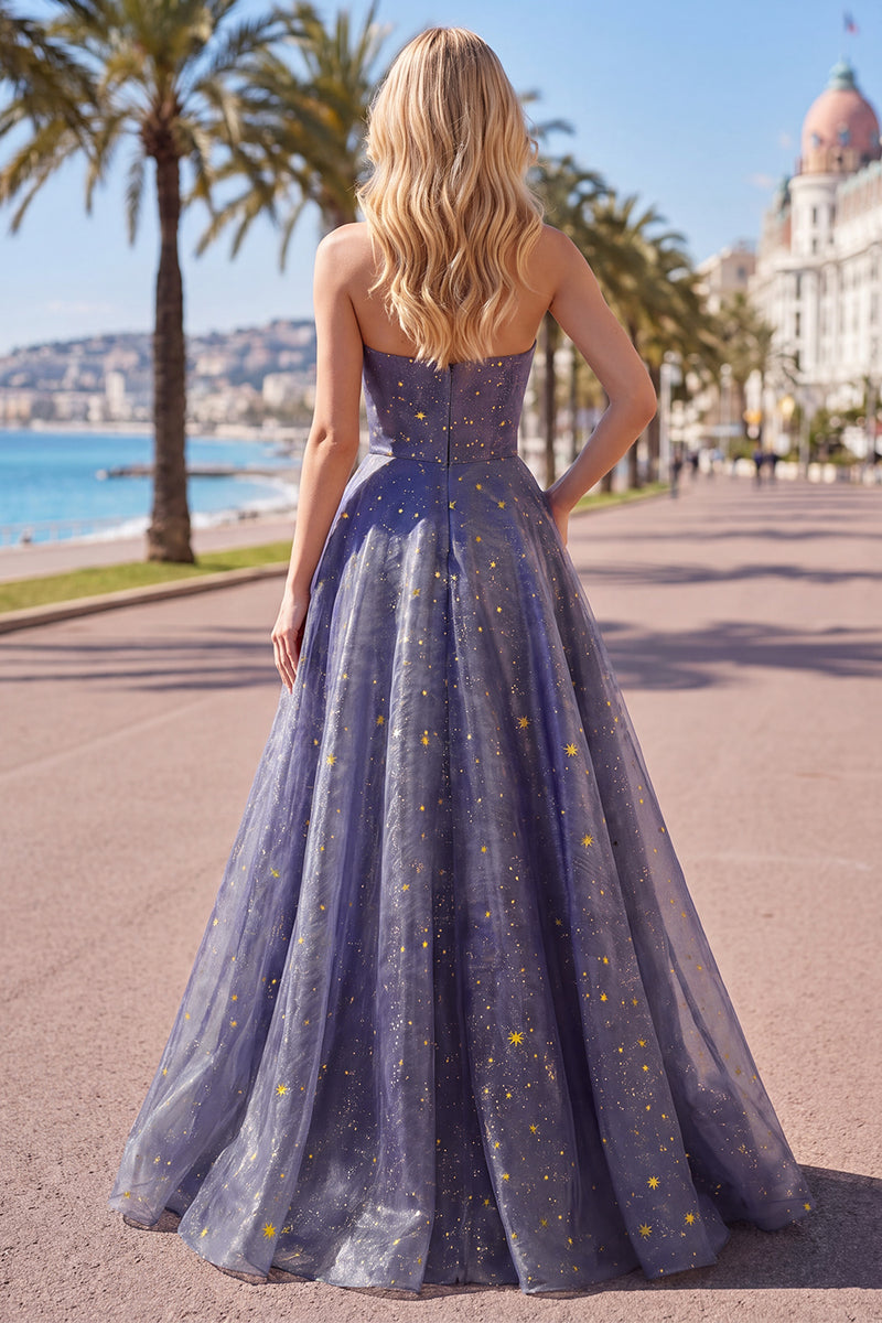 Laden Sie das Bild in den Galerie-Viewer, Elegantes, sternenbesetztes langes Abschlussballkleid mit einem skulpturalen, gerafften Oberteil und einem A-Linien-Rock
