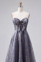 Laden Sie das Bild in den Galerie-Viewer, Celestial Midnight Enchanting Stary A-Line Sweetheart Langballkleid mit Schleife