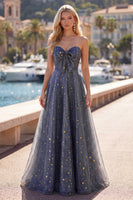 Laden Sie das Bild in den Galerie-Viewer, Celestial Midnight Enchanting Stary A-Line Sweetheart Langballkleid mit Schleife