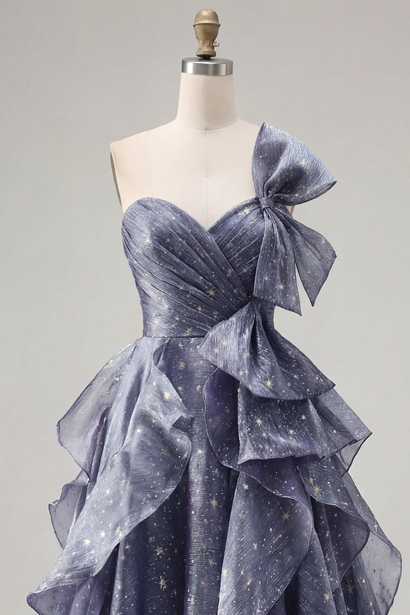 Laden Sie das Bild in den Galerie-Viewer, Sternennacht staubiges blaues einschulterlanges Abschlussballkleid mit übergroßer Schleife und herabfallenden Rüschen