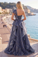 Laden Sie das Bild in den Galerie-Viewer, Sternennacht staubiges blaues einschulterlanges Abschlussballkleid mit übergroßer Schleife und herabfallenden Rüschen