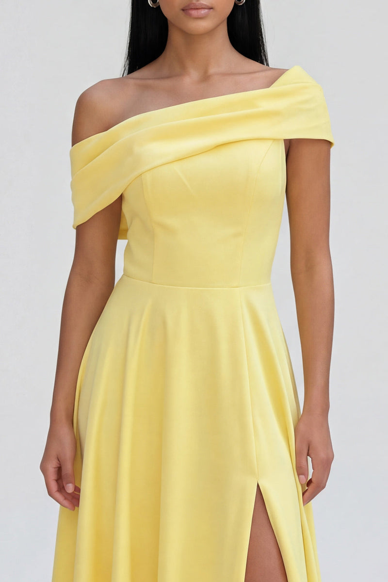 Laden Sie das Bild in den Galerie-Viewer, Gelbes A-Linien-Maxikleid mit einschultern und Schlitz