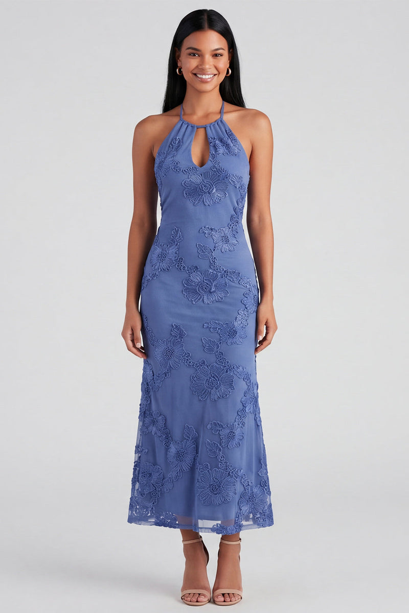 Laden Sie das Bild in den Galerie-Viewer, Salbei-Neckholderhals-Meerjungfrauen-Midi-Kleid mit Blumenstickerei