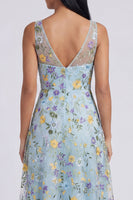 Laden Sie das Bild in den Galerie-Viewer, Blaues Blumen-V-Ausschnitt A-Linie Maxi-Kleid