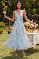 Laden Sie das Bild in den Galerie-Viewer, Blaues Blumen-V-Ausschnitt A-Linie Maxi-Kleid