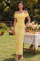 Laden Sie das Bild in den Galerie-Viewer, Off-the-shoulder gelbes, bodycon-appliquiertes Maxi-Blumenkleid mit Schlitz