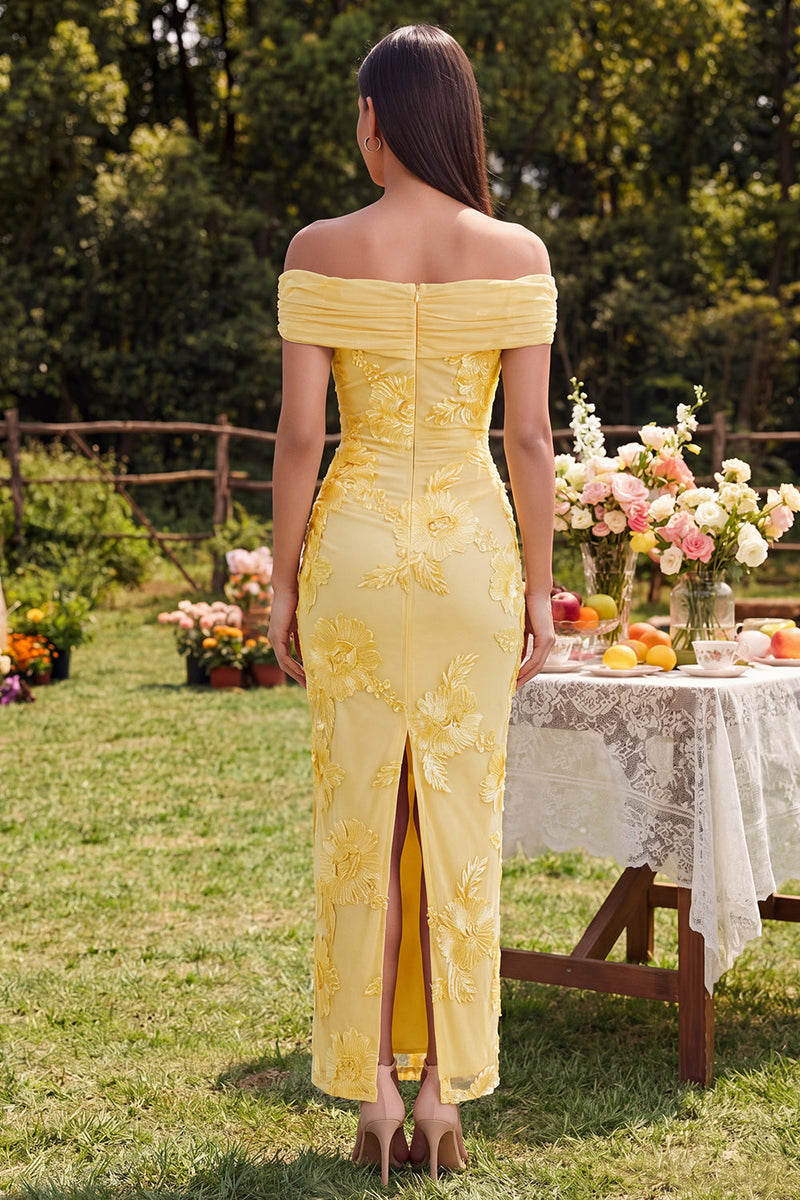 Laden Sie das Bild in den Galerie-Viewer, Off-the-shoulder gelbes, bodycon-appliquiertes Maxi-Blumenkleid mit Schlitz