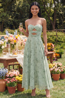 Laden Sie das Bild in den Galerie-Viewer, Trägerloses Dusty Sage A Line Maxi Blumenkleid