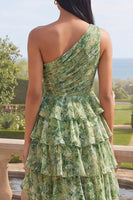 Laden Sie das Bild in den Galerie-Viewer, Ein Schulter staubiges grünes Blumenkleid mit einer Linie und gestuftem Maxikleid