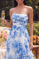 Laden Sie das Bild in den Galerie-Viewer, Weißblaues, geblümtes Trägerloses Maxikleid mit Rüschen A-Linie