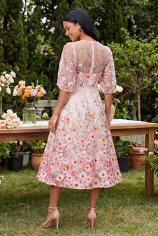 Rosa A-Linie rundhalsbesticktes Midi-Blumenkleid mit halben Ärmeln