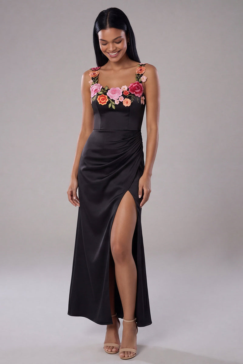 Laden Sie das Bild in den Galerie-Viewer, Schwarzes, quadratisches Satin-Scheiden, lange Blumenkleid mit Schlitz