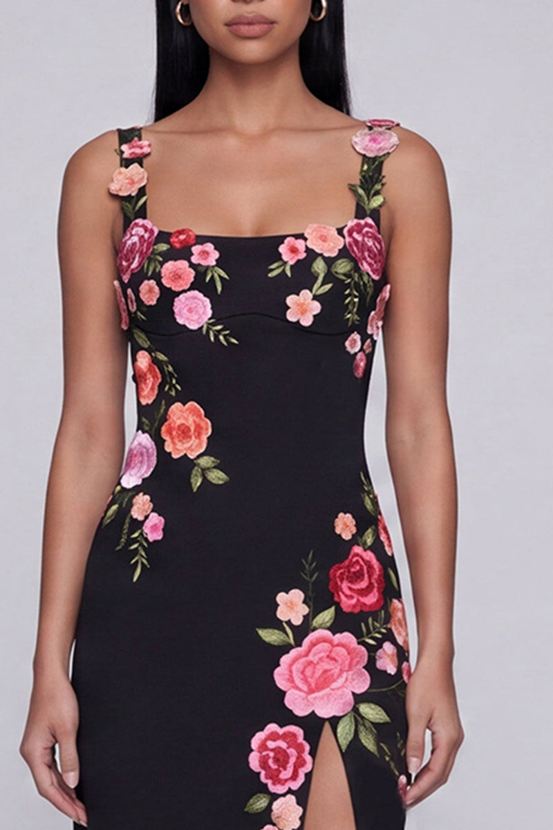 Laden Sie das Bild in den Galerie-Viewer, Schwarzes florales Quadrathals-Scheiden, langes festliches Kleid mit Schlitz