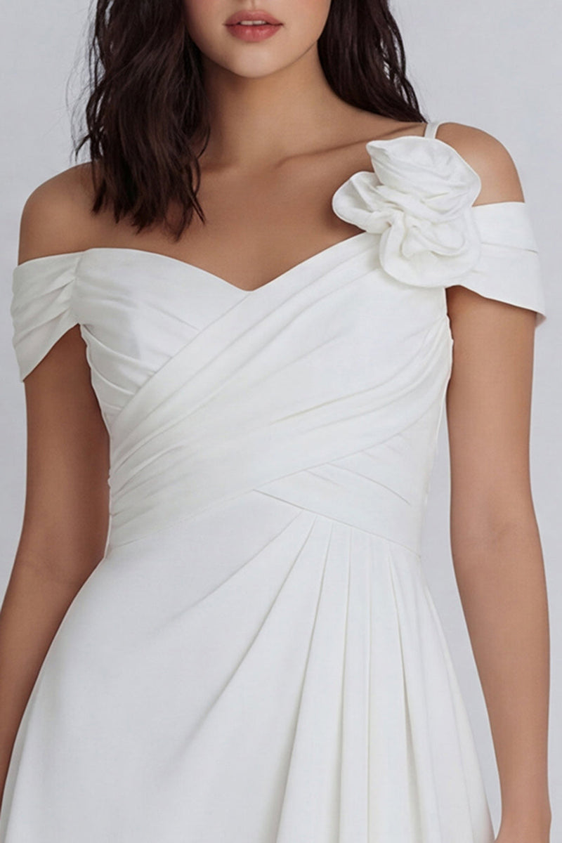 Laden Sie das Bild in den Galerie-Viewer, Elfenbein Kalte Schulter Gerafftes A-Linien Minikleid mit 3D-Blume