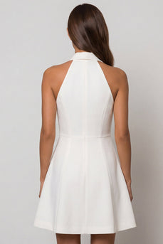 Halter weißes einreihiges A-Linie kurzes Arbeitskleid