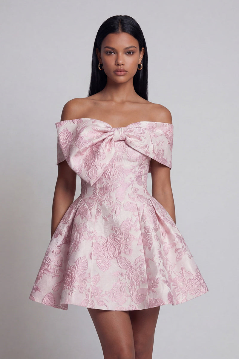 Laden Sie das Bild in den Galerie-Viewer, Rosa Jacquard A-Line-Off-the-shoulder Mini-Homecoming-Kleid mit Schleife