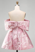 Laden Sie das Bild in den Galerie-Viewer, Jacquard A-Linie-rosa Mini-Homecoming-Kleid mit Schleife