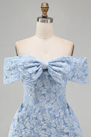 Laden Sie das Bild in den Galerie-Viewer, Off-the-shoulder Blaues Jacquard A-Linie Mini Abendkleid mit Schleife