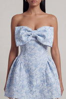 Laden Sie das Bild in den Galerie-Viewer, A-Linie blaues Jacquard-Mini-Homecoming-Kleid mit Schleife