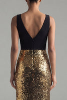 Laden Sie das Bild in den Galerie-Viewer, Glitzerndes schwarzes und goldenes Pailletten, V-Ausschnitt Meerjungfrauenlanges Festkleid mit Schlitz