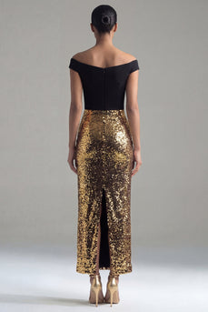 Glitzernde schwarze und goldene Pailletten, schulterlose Hülle, langes festliches Kleid mit Schlitz