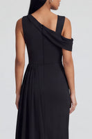 Laden Sie das Bild in den Galerie-Viewer, Festliches Kleid mit schwarzer Scheide und asymmetrischem Ausschnitt und Girlande